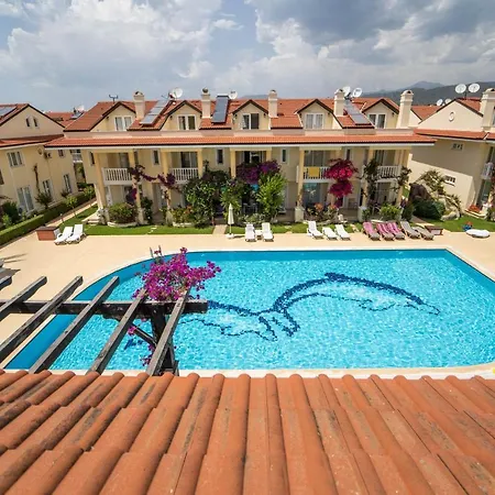 Seaside Residence, Hancer, Denize Sifir 4 Yatak Odali, 8 Kisilik ,ortak Havuzlu Villa, فيلة *