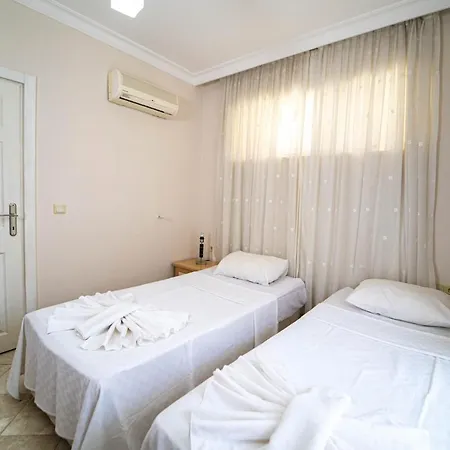 فيلة Seaside Residence, Hancer, Denize Sifir 4 Yatak Odali, 8 Kisilik ,ortak Havuzlu Villa, فتحية